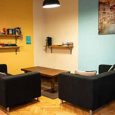 Viru Backpackers Hostel