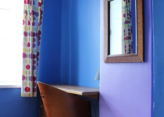 Viru Backpackers Hostel *